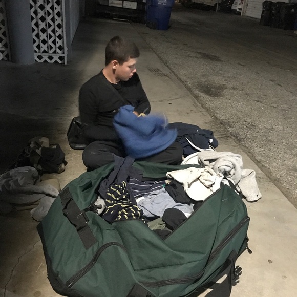 Meet your Posher, Edward - Picture 2 of 8